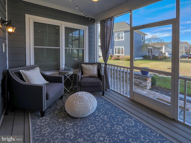 sunroom / solarium with a healthy amount of sunlight