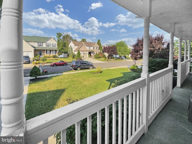 balcony featuring covered porch