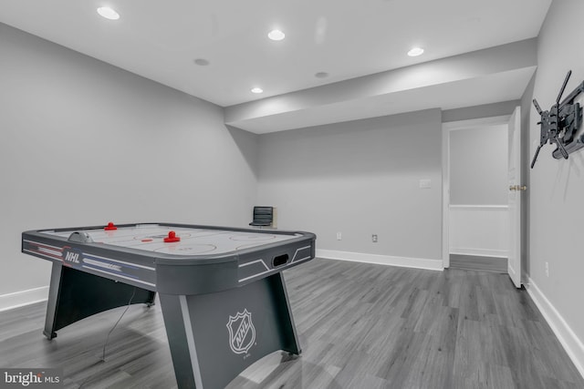 7238 Farr St, Annandale, VA 22003 - recreation room featuring wood finished floors, baseboards, and recessed lighting