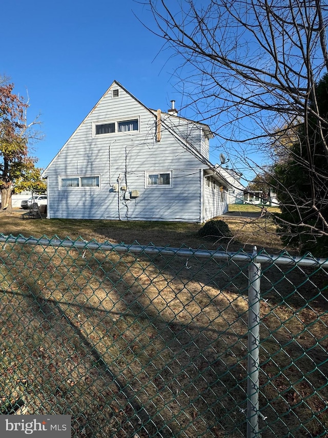 view of home's exterior