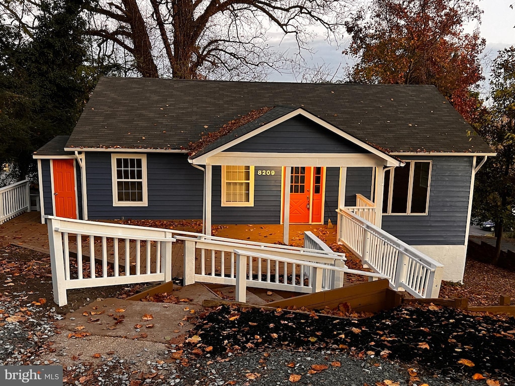 view of front of house