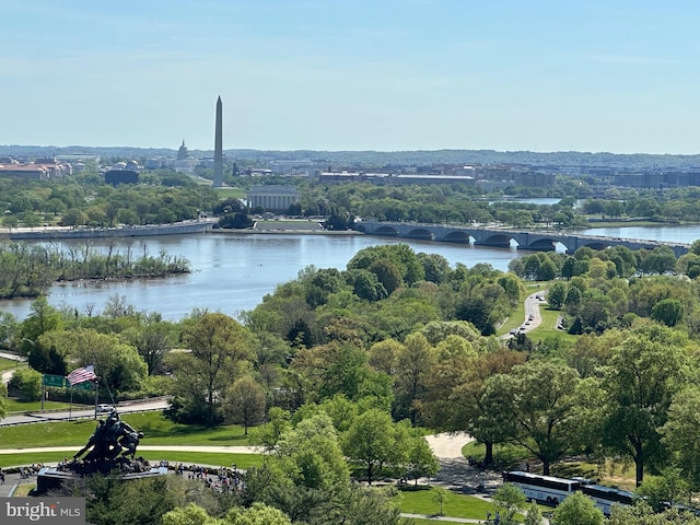 1401 N Oak St Unit 903, 905, Arlington, VA 22209 - aerial view of a large body of water and a notable bridge