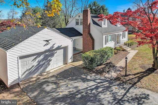 view of front of house with a garage