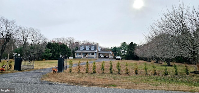 view of front of property featuring a porch