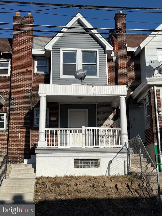 view of front of house featuring a porch