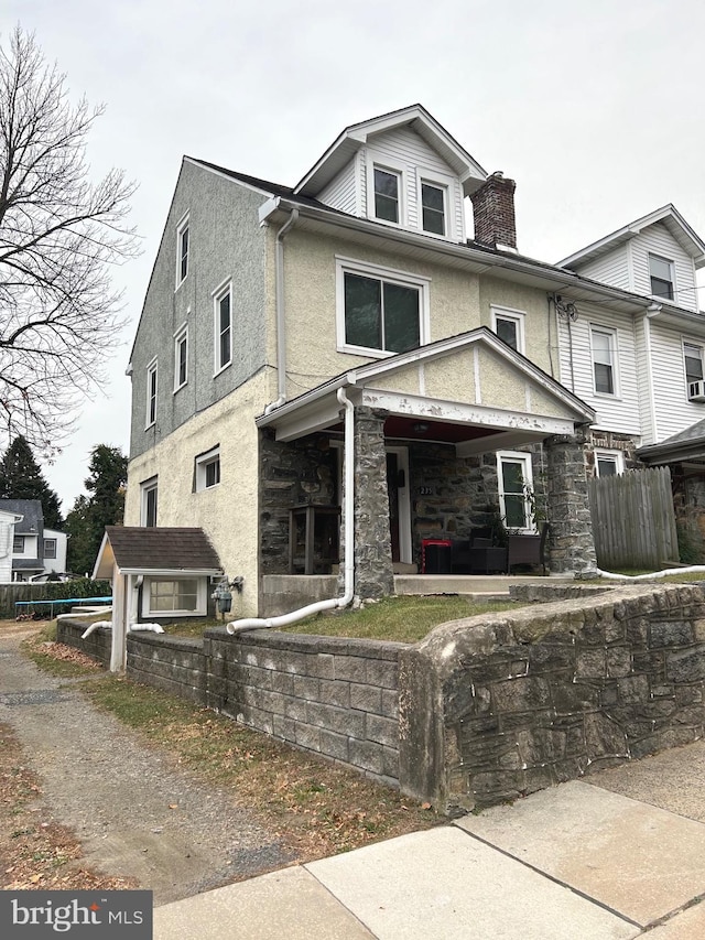 view of front of home