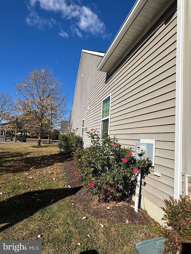 view of property exterior