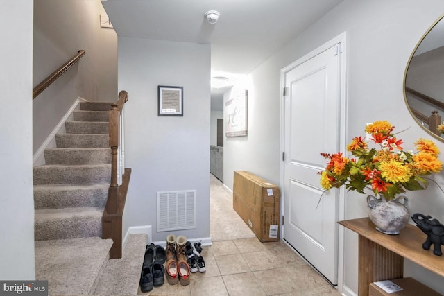 view of tiled entryway