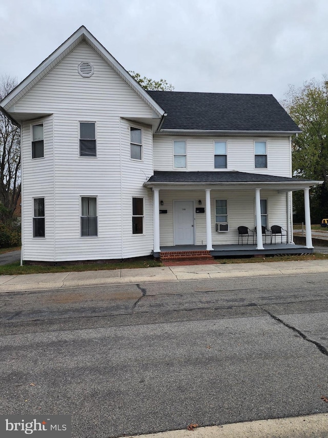 view of front of house featuring covered porch