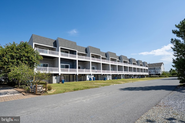 view of building exterior