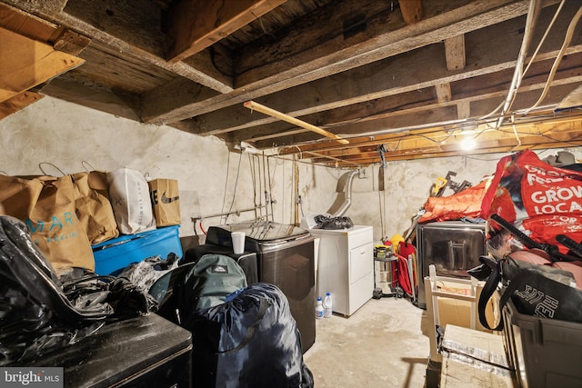 basement featuring washing machine and dryer