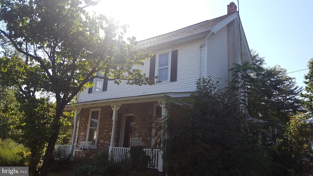 view of front facade featuring covered porch