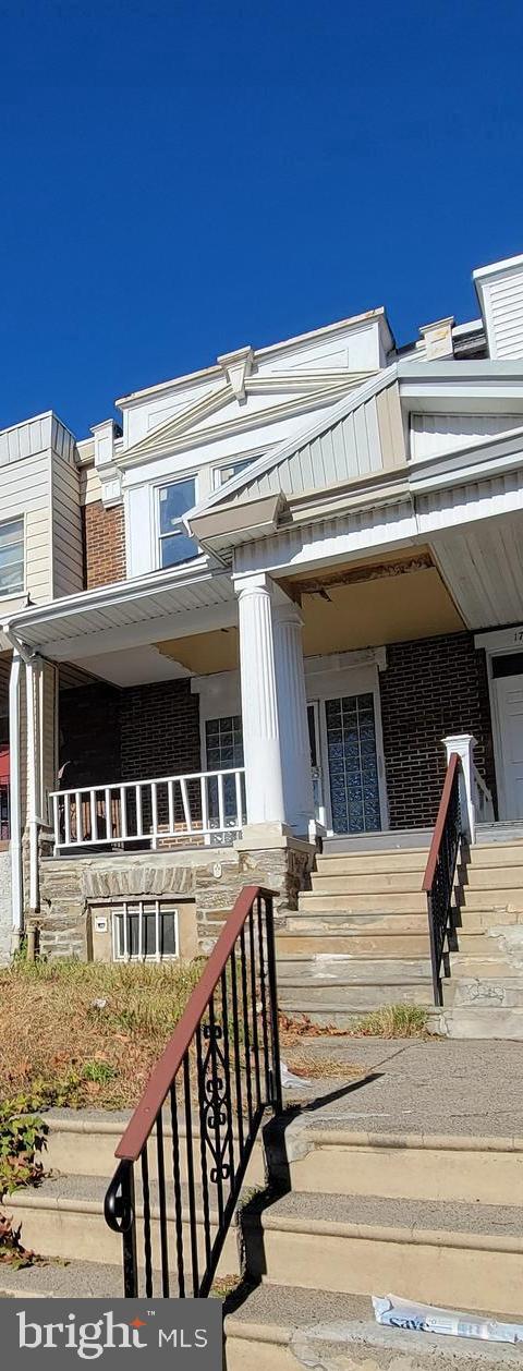 exterior space featuring a porch