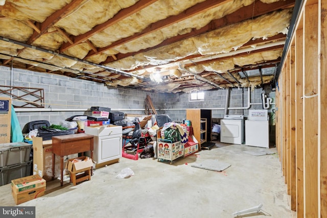 basement featuring washer and dryer