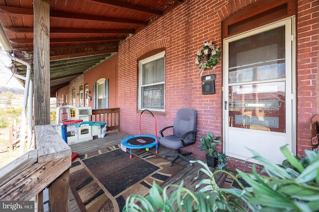 view of patio / terrace with a porch