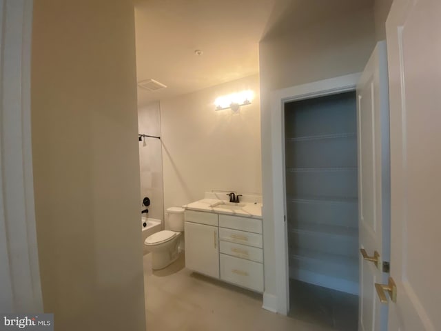 bathroom with visible vents, toilet, vanity, and  shower combination