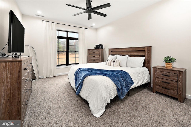 bedroom with carpet flooring and ceiling fan