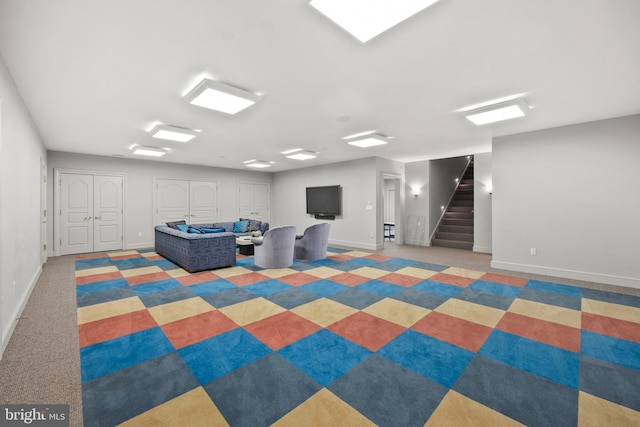 playroom with carpet flooring