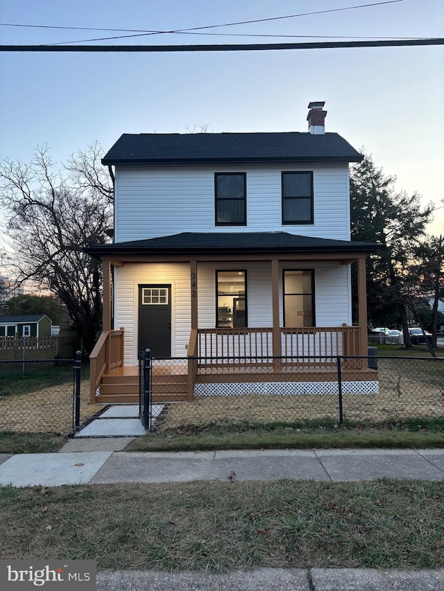 view of front facade with covered porch