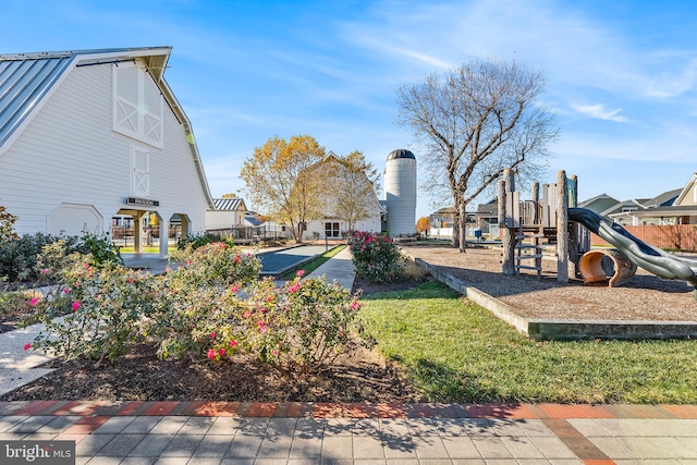 view of yard featuring a playground