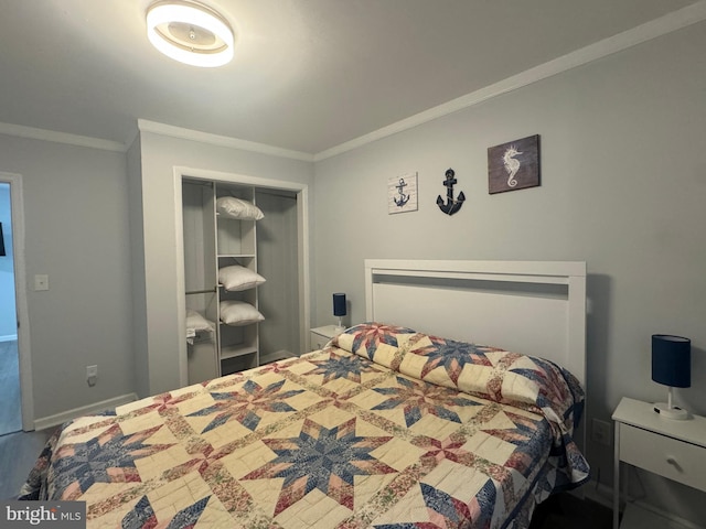 6406 Coastal Hwy Unit 201, Ocean City, MD 21842 - bedroom with crown molding and a closet