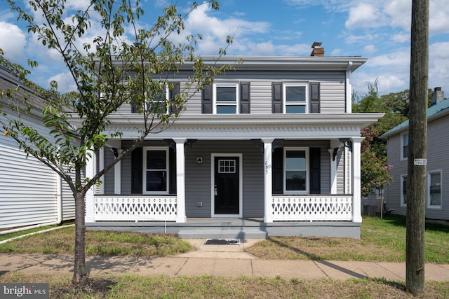 view of front facade featuring a porch