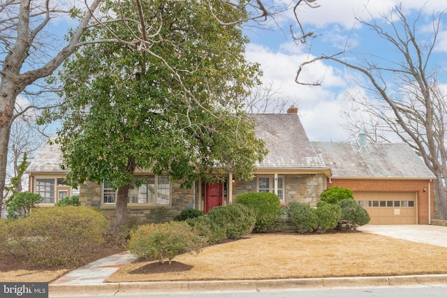 view of front of house featuring a garage