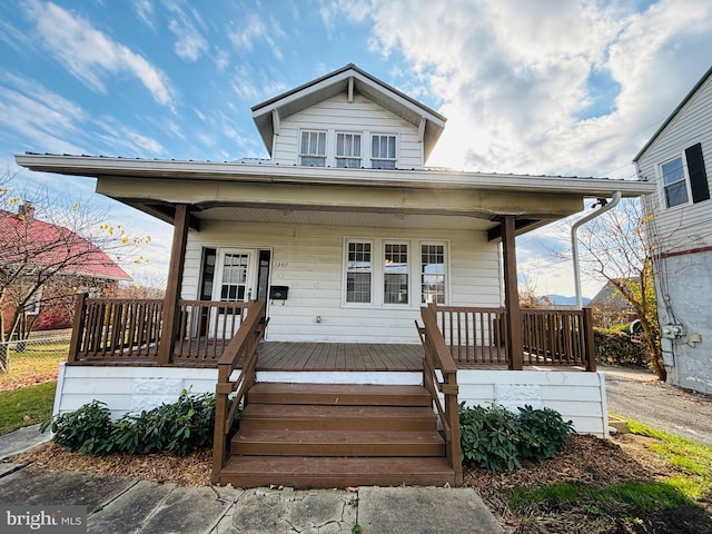 bungalow with a porch