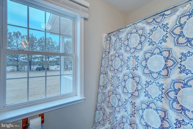 bathroom with a healthy amount of sunlight