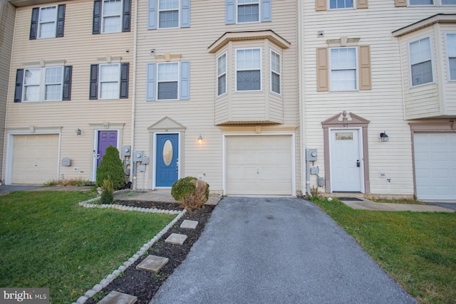 view of townhome / multi-family property