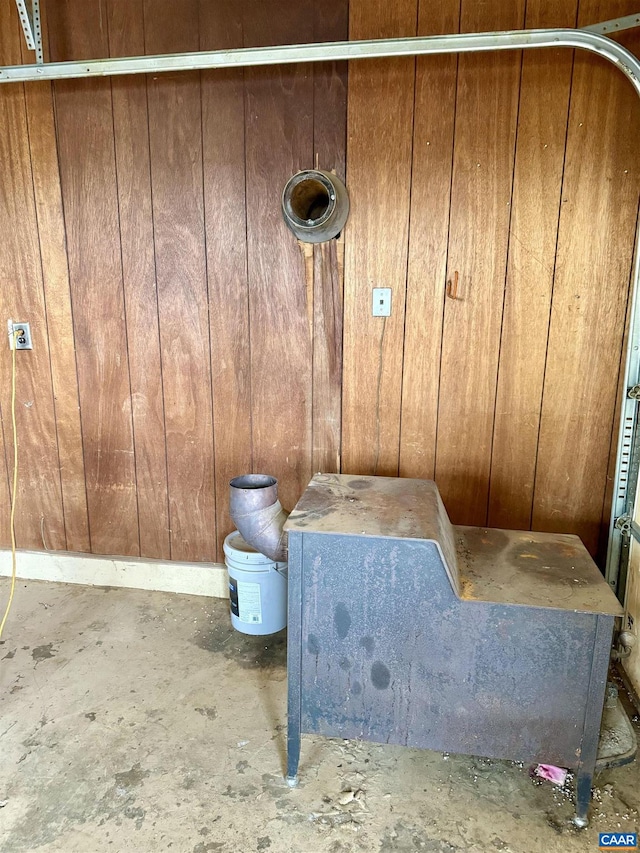 interior details with wooden walls