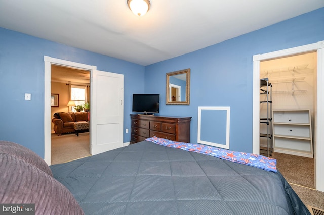 bedroom with carpet