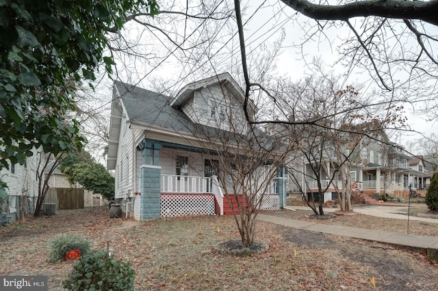 bungalow-style house featuring covered porch