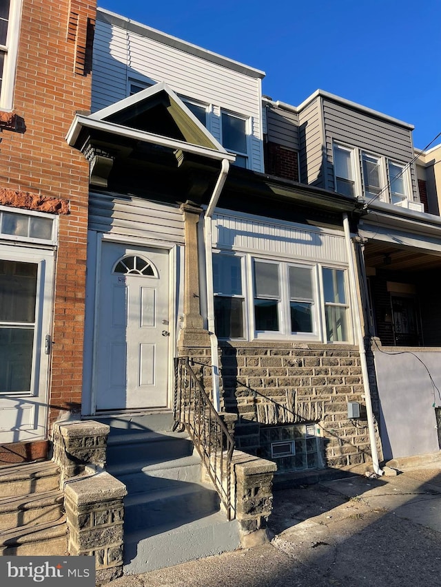 2014 Castor Ave, Philadelphia, PA 19134 - view of property entrance