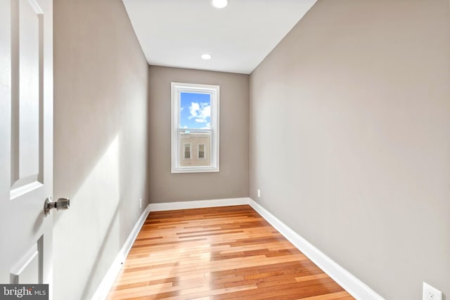 639 S Conkling St, Baltimore, MD 21224 - spare room featuring light wood-style flooring, baseboards, and recessed lighting