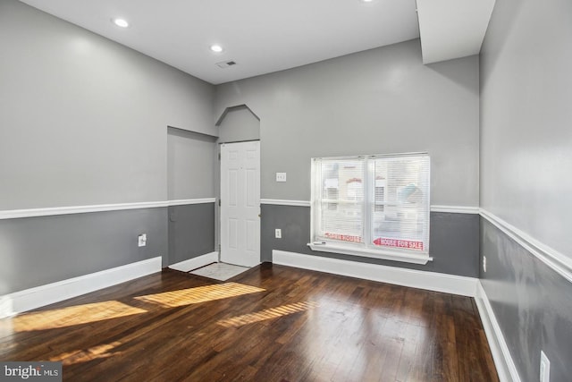 1806 E Lafayette Ave, Baltimore, MD 21213 - empty room featuring baseboards, hardwood / wood-style flooring, and recessed lighting