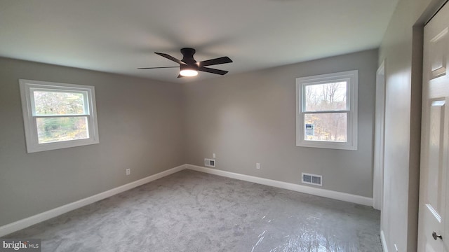 unfurnished room featuring ceiling fan