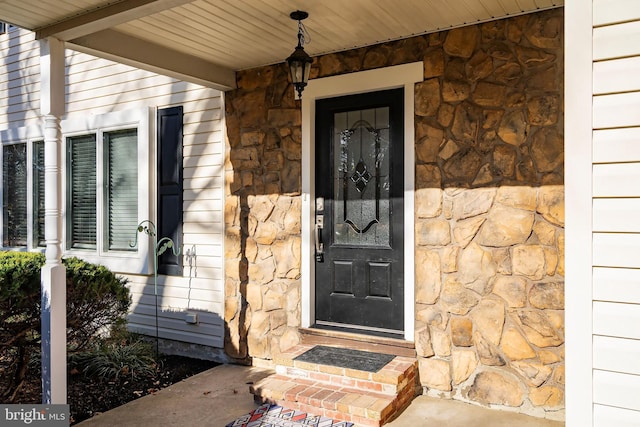 view of entrance to property