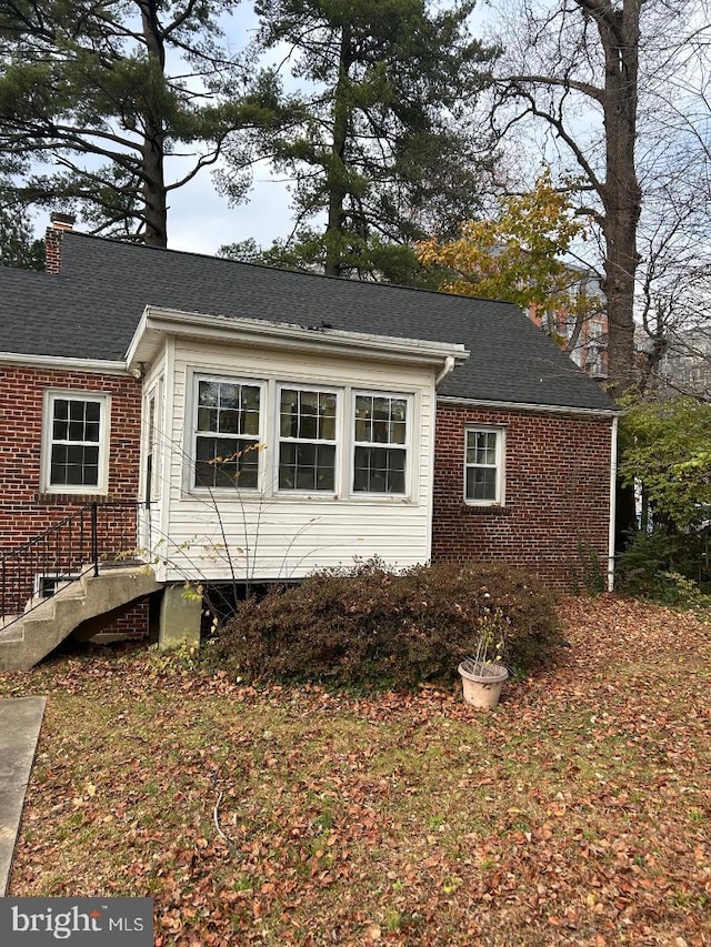 view of home's exterior