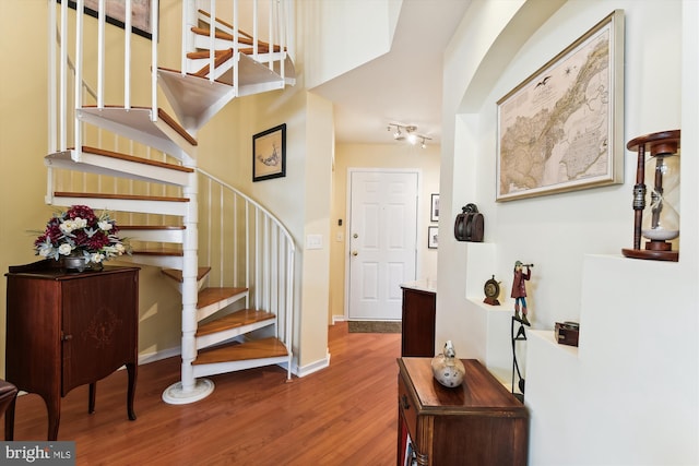 foyer featuring hardwood / wood-style floors