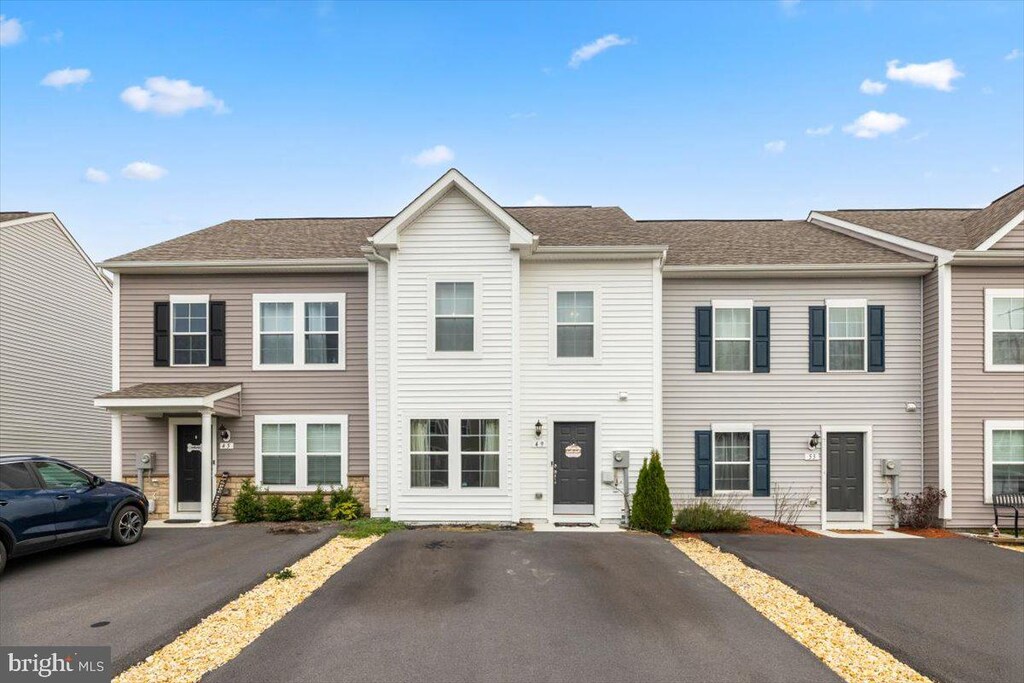 view of townhome / multi-family property