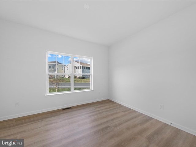 empty room featuring light hardwood / wood-style flooring