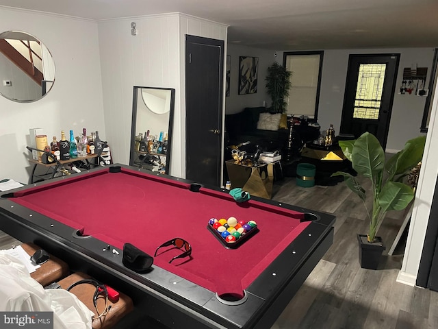 game room featuring wood-type flooring and pool table