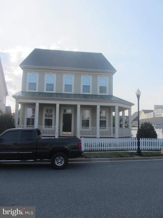 view of front facade with a porch