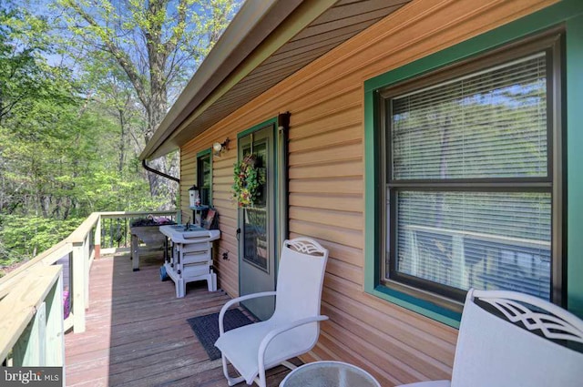 view of wooden deck