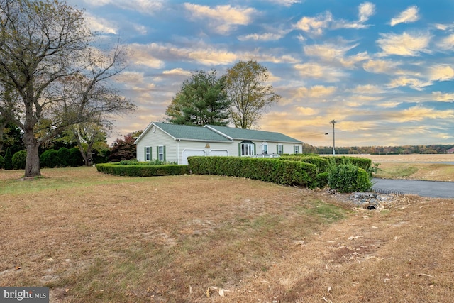 view of front of property