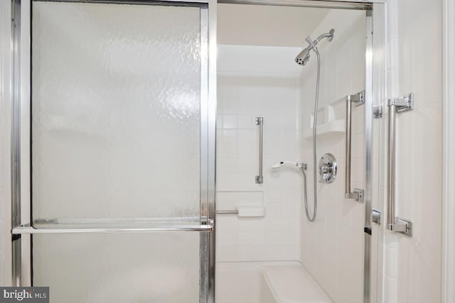 14801 Pennfield Cir Unit 401, Silver Spring, MD 20906 - full bathroom with a shower with door