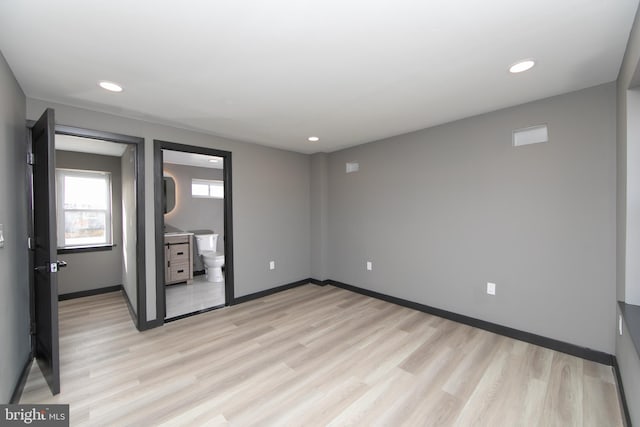 empty room featuring light hardwood / wood-style floors