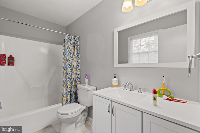 full bathroom featuring shower / bathtub combination with curtain, vanity, and toilet