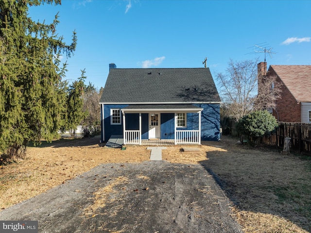 view of front of house with a porch